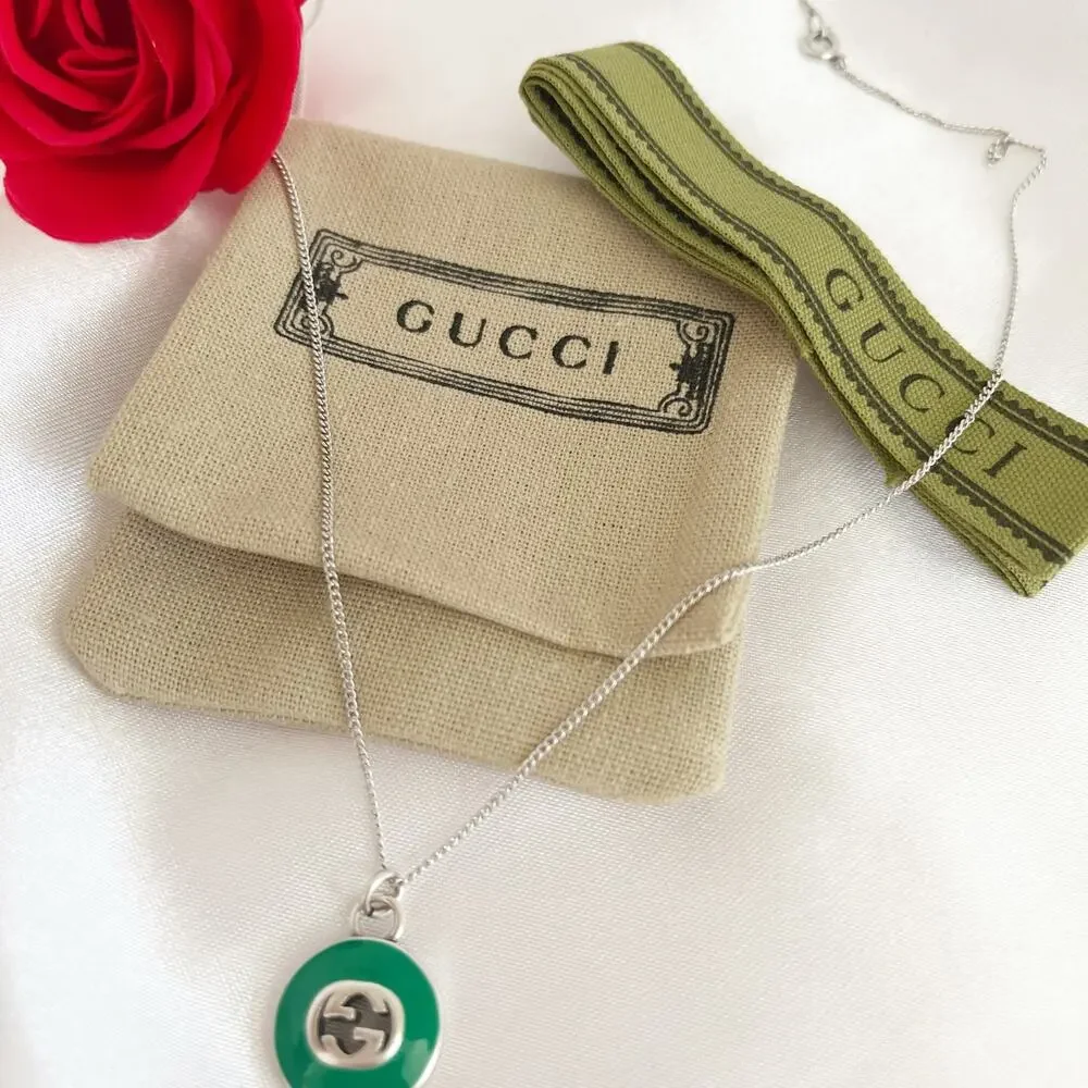 Gucci zipper pull